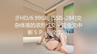 口味太重了这女郎性欲也太强了3个大鸡吧同时玩弄嘴里深喉后面操穴干菊花不过瘾双屌一起插