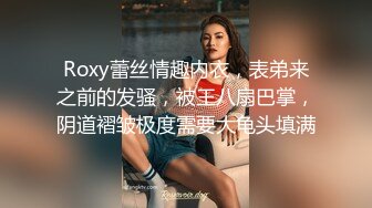 大哥的小女人，奶完了孩子伺候老公，全程露脸挤奶水给狼友喝，给大哥口交大鸡巴满背纹身激情上位草大鸡巴