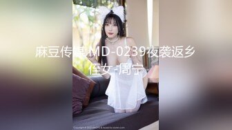 空虚离异窈窕身材单亲妈妈 与儿子爱和欲的升华 嗦着儿子正在发育的肉棒 极射口爆 教导儿子恋爱6V