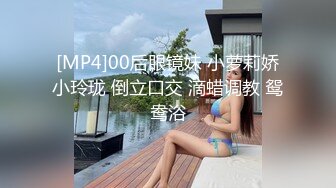 《极品CP✅魔手☛外购》色胆包天坑神潜入广西某医院急诊科女厕~直接进去隔板缝中偸拍多位女护士和女患者方便~太猛了 (7)