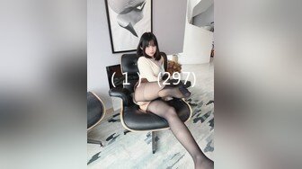 钻石泄密流出发型师tony哥酒店 玩弄学院派美女SM情趣内衣狗绳套脖子啪啪 #私密 #学生 #SM