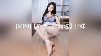 轻熟女露脸精品！居家真实老嫂子大奶肥臀【娟子姐】不雅私拍，各种情趣全裸诱惑骚舞挑逗，相当反差