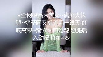 偷拍合租朋友和来做客的女友在厕所偷偷操逼