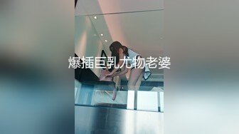 挑逗内心最深处的欲望！OnlyFans极品网红模特 Tharinton绝美花瓣浴诱惑！唯美和性欲融为一体